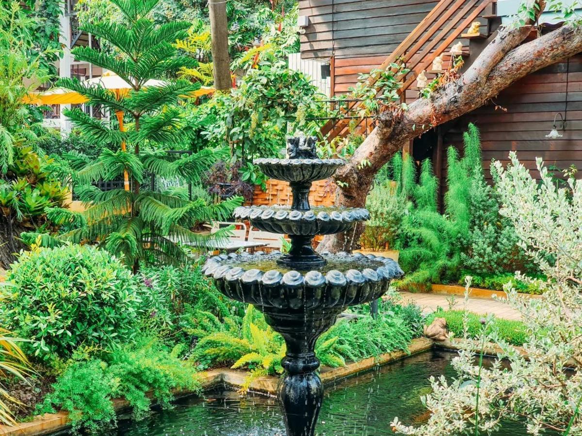 Vijit Nakorn Hotel Sisaket Exterior photo